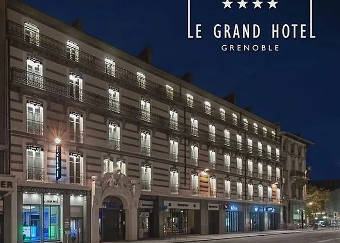 Le Grand Grenoble, Bw Premier Collection By Western グルノーブル