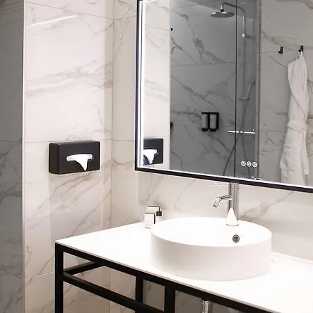 Le Grand Grenoble, Bw Premier Collection By Western 4*