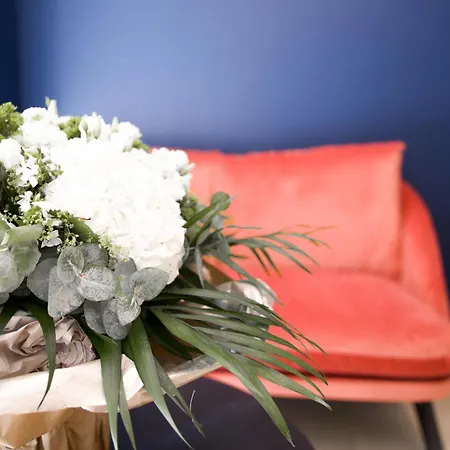 Le Grand Grenoble, Bw Premier Collection By Western Готель