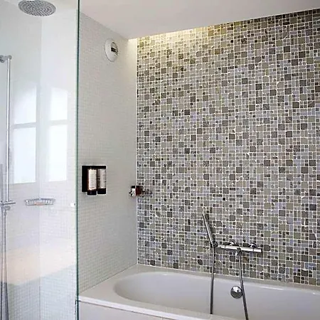 Le Grand Grenoble, Bw Premier Collection By Western Hotel 4*