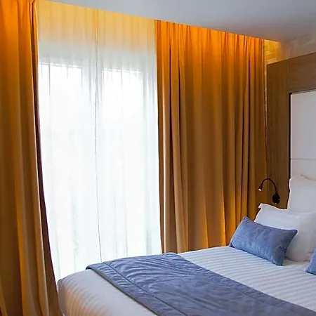 Le Grand Grenoble, Bw Premier Collection By Western Hotel