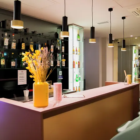 Le Grand Grenoble, Bw Premier Collection By Western 4*