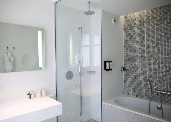 Le Grand Grenoble, Bw Premier Collection By Western Hotel