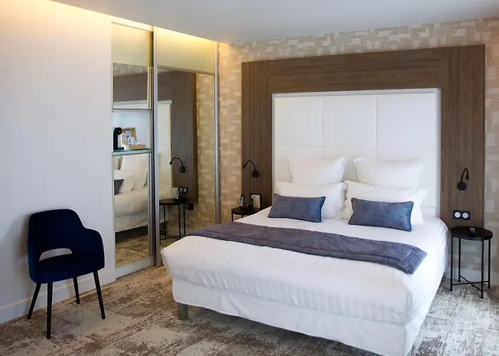 Le Grand Grenoble, Bw Premier Collection By Western 4* Grenoble