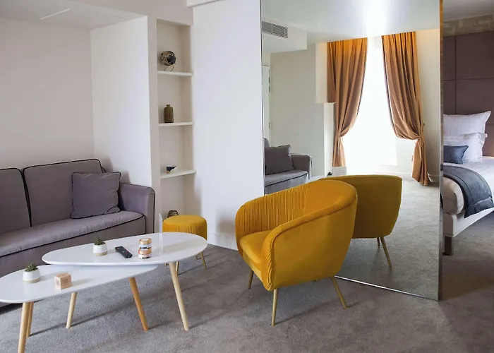 Le Grand Grenoble, Bw Premier Collection By Western Hotel