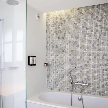 Le Grand Grenoble, Bw Premier Collection By Western 4* Grenoble